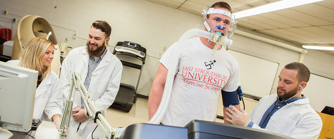 Students working in the Exercise Science lab