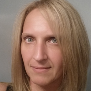 Trisha Tessitore Headshot