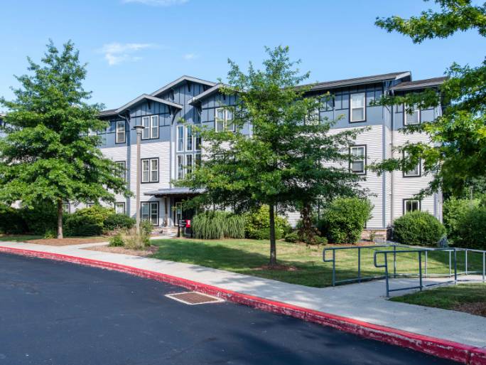 University Ridge Apartments